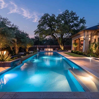 FARETTI E PROIETTORI LED PER PISCINA