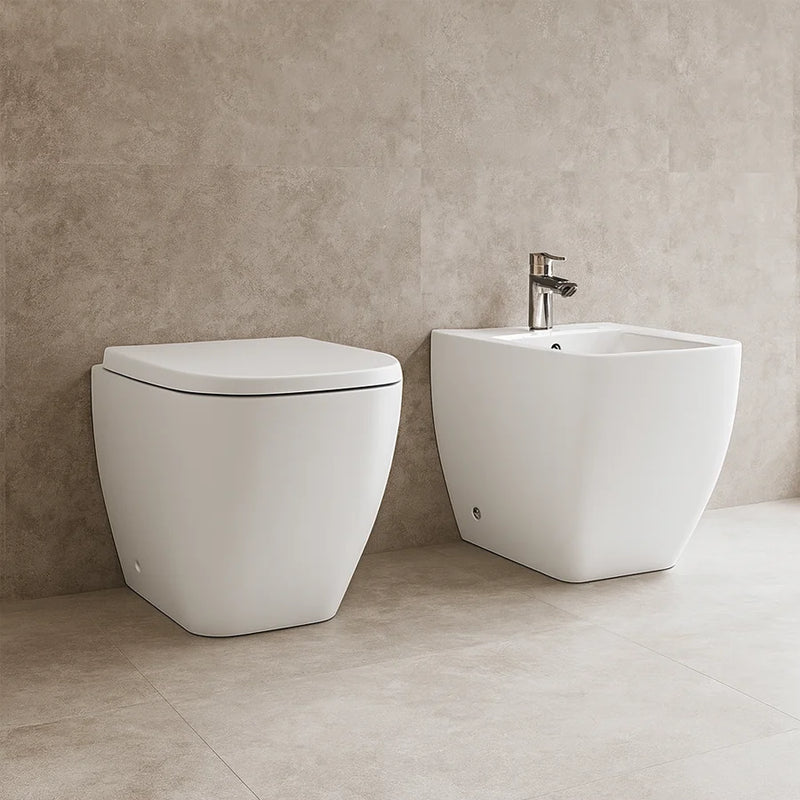 Coppia sanitari Metropolitan RAK Ceramics WC filo muro rimless e bidet