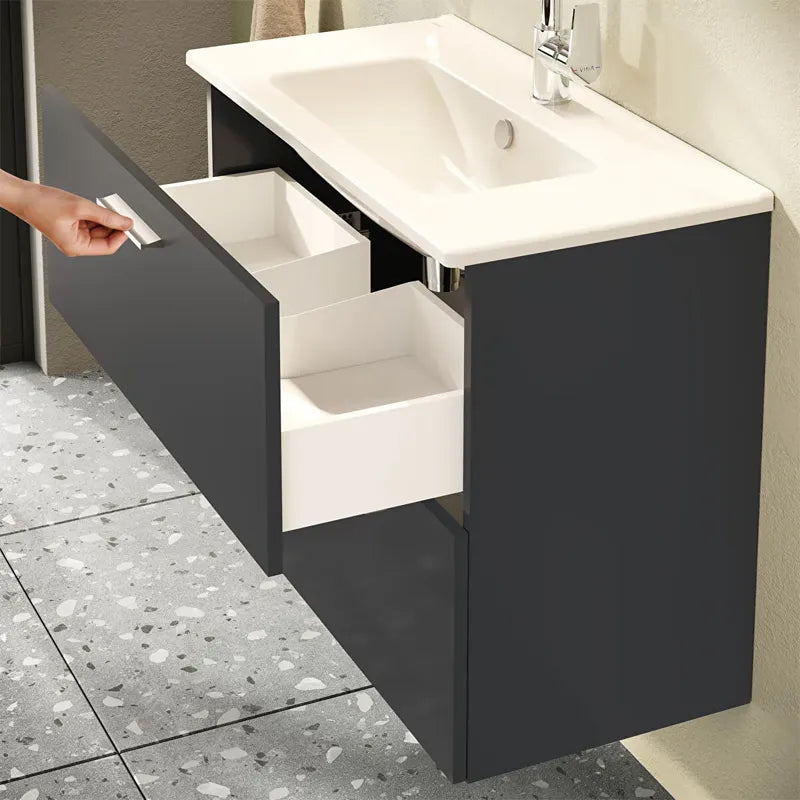 Dettaglio cassetti soft-close mobile bagno antracite lucido