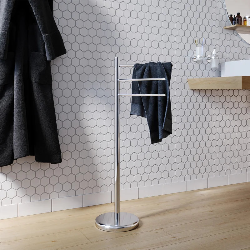 Piantana portasciugamani design moderno Tracy con tre bracci