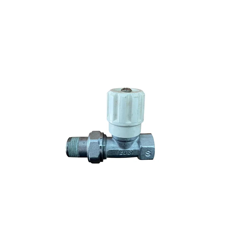 Valvola manuale diritta cromata 1/2" – attacco tubo ferro con volantino metallico e codolo preguarnito