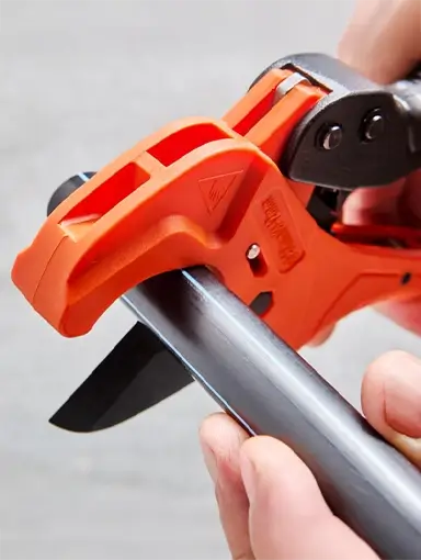 MATERIALI E ATTREZZATURE